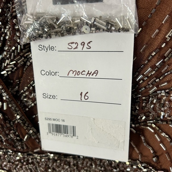 Mac Duggal 5295 NWT BEADED LONG SLEEVE WRAP OVER MIDI DRESS - Picture 7 of 16